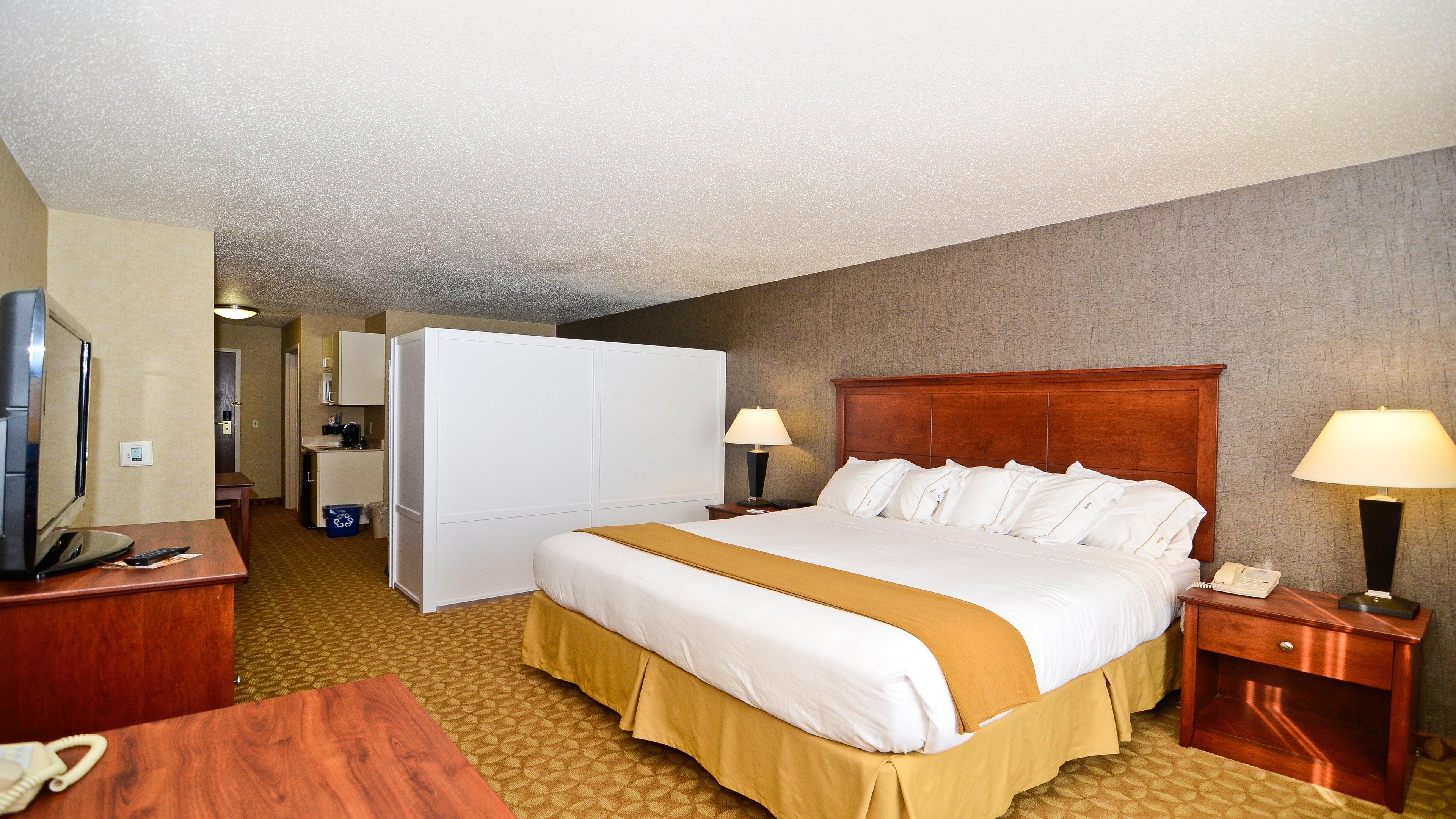 Express & Atkinson By Ihg 2*